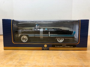 DIe-Cast 1955 Packard Carribean