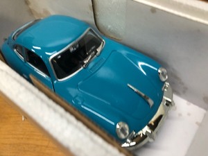 Die-Cast 1961 Porsche 356B
