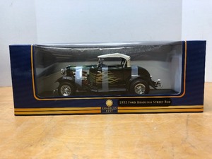 Die-Cast 1932 Ford Roadster