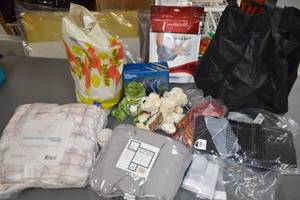 lot 15 image: Large Assortment of Household Items and Accessories