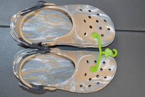lot 41 image: Crocs Classic Clog - Mens Size 8Womens Size 10