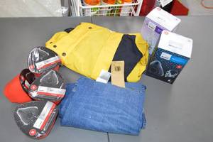 lot 44 image: Lot of ResMed AirTouch F20 & AirFit F20 Masks and Levis Clothing