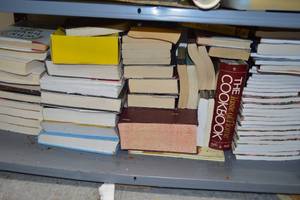 lot 76 image: Lot of Mixed Books Including The Taste of Home Cookbook