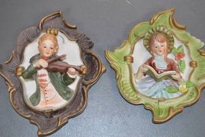 lot 80 image: Vintage Wall Plaques - Violinist and Reader Figurines