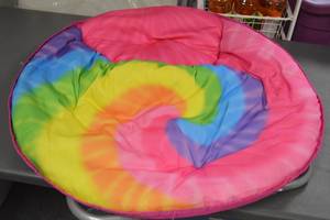 lot 96 image: Colorful Papasan Chair with Pink Frame
