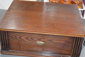 lot 151 image: Crosley Vintage Style Record Player