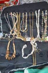 lot 156 image: Lot of Assorted Jewelry with Storage Roll