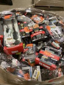 Gaylord of Assorted Door Handles and Locks Various Models and Conditions   Customer Returns See Pictures