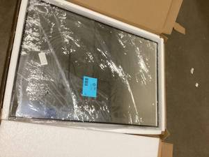 24 in. W x 35.5 in. H Modern Rectangular Aluminum Framed Black Wall Mirror    Customer Returns See Pictures
