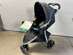 New Display Model Graco Pace 2.0 Folding Stroller