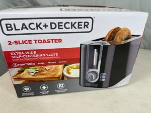 New Black  Decker Toaster