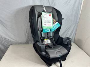 New Display Model Evenflo Sonus 65 Convertible Car Seat