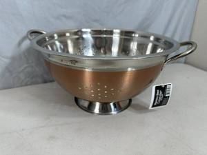 New Large 8 Qt Stainless Steel Colander  Strainer