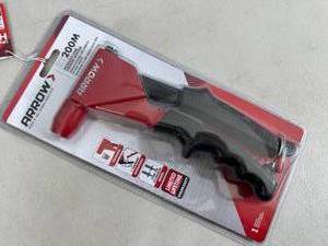 New Arrow Headless One Handed Riveter