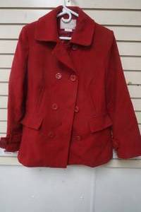 lot 103 image: Red Womens L VanHusen Jacket