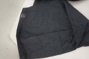 lot 121 image: Mens Size 38W Pants