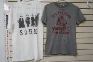 lot 127 image: 2 Small Short Sleeve Ladies Shirts