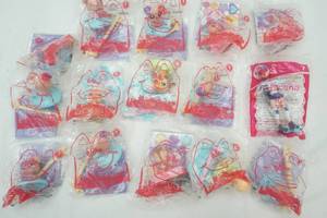 lot 162 image: 2011 McDonald Happy Meal Toys Pet Shop & My Scene