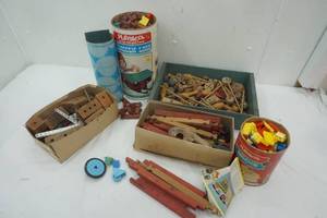 lot 2 image: Childrens Playskool Lincoln Logs, Plastic Bricks, and more