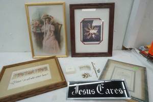 lot 37 image: Vintage jewelry, New Picture Frame, Jesus & Peace pictures and more
