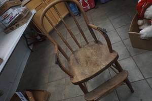 lot 50 image: Vintage High Chair