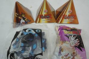 lot 75 image: 2004 Yu-Gi-Oh, 2002 Dragon Ball Z, Burger King Meal Toys