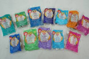 lot 167 image: 1999 McDonalds Happy Meal Ty Beanies #1-12