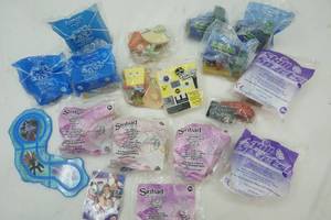 lot 173 image: Variety of Burger King Kids Meal Toys