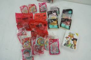 lot 174 image: Variety of McDonalds Happy Meal Toys, Taco Bell, Chick-Fil-A Kids Meal Toys