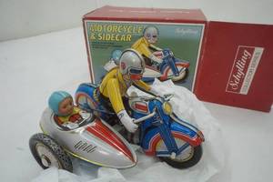 lot 234 image: Schylling Motorcycle & Sidecar