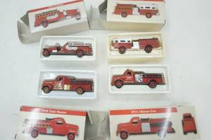 lot 236 image: 1999 Reader Digest Collectable Fire Trucks