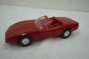 lot 290 image: Plastic 1987 Corvette Convertible