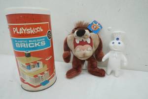 lot 301 image: Vintage Toys
