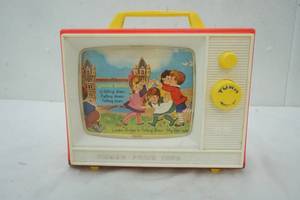 lot 314 image: Vintage Fisher Price Two Tune TV plays London Bridge & Row, Row, Row your Boat