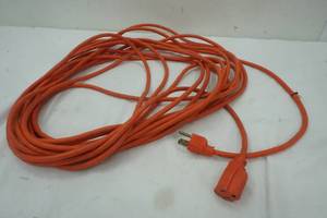 lot 322 image: Orange Extension Cord