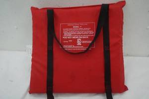 lot 334 image: Marine Life Safety Seat