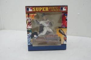 lot 374 image: Super Sports Hero
