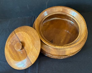 lot 33 image: Vintage Carved Lidded Wooden Bowl