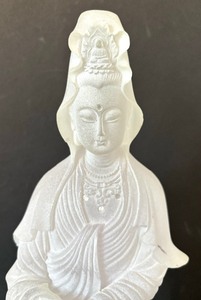 lot 34 image: Beautiful Vintage Resin Buddha Sculpture
