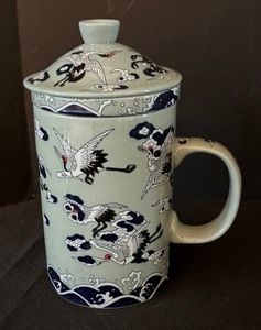 lot 45 image: Three Japanese Tea Infuser Cups