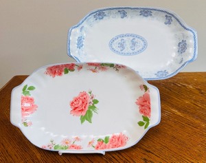 lot 122 image: Vintage Beautiful Variety of Small Serving Platters