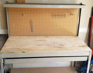 lot 257 image: Nice Size Work Bench wDrawer and Peg Board