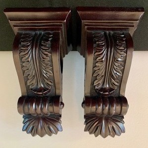 lot 208 image: Vintage Set of two Corbels Curtain Rod-Scarf Holders