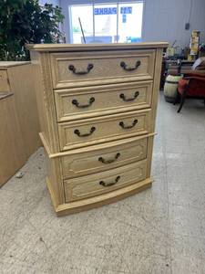 5 Drawer Dresser