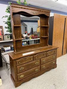 Dresser with Mirrored Top