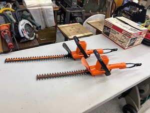 Hedge Trimmers - 16 & 22