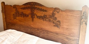 lot 26 image: 1900s Wooden Oak Carved Full Size Bed Frame