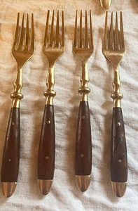 lot 66 image: Partial Thailand Flatware Set #1