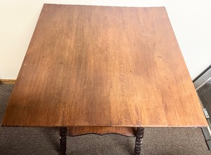 lot 3 image: Antique Wood Parlor Table