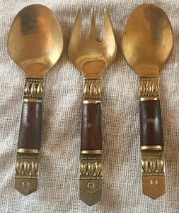 lot 68 image: Partial Thailand Flatware Set #3